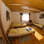 приватна гоф - гірський релакс Hof - Mountain Retreat & Near Dragobrat, Bukovel *