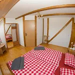 Herberg приватна гоф - гірський релакс Hof - Mountain Retreat & Near Dragobrat, Bukovel *