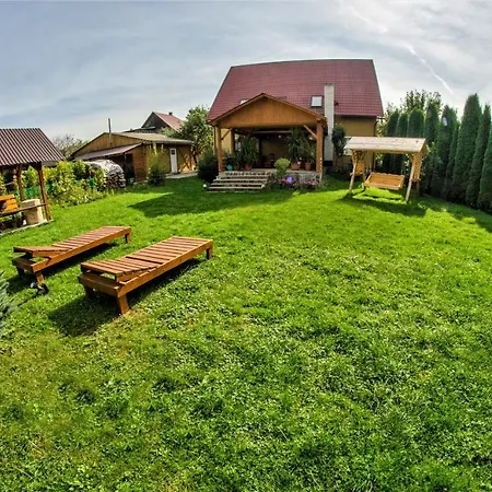 приватна гоф - гірський релакс Hof - Mountain Retreat & Near Dragobrat, Bukovel Inn