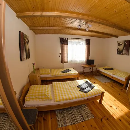 приватна гоф - гірський релакс Hof - Mountain Retreat & Near Dragobrat, Bukovel *
