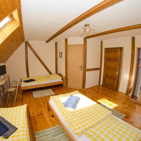 приватна гоф - гірський релакс Hof - Mountain Retreat & Near Dragobrat, Bukovel *