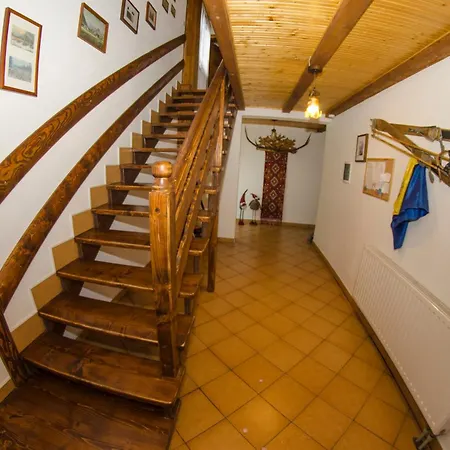 приватна гоф - гірський релакс Hof - Mountain Retreat & Near Dragobrat, Bukovel *