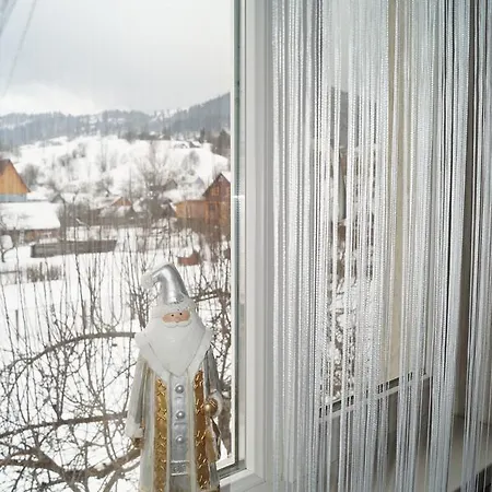 приватна гоф - гірський релакс Hof - Mountain Retreat & Near Dragobrat, Bukovel Inn *