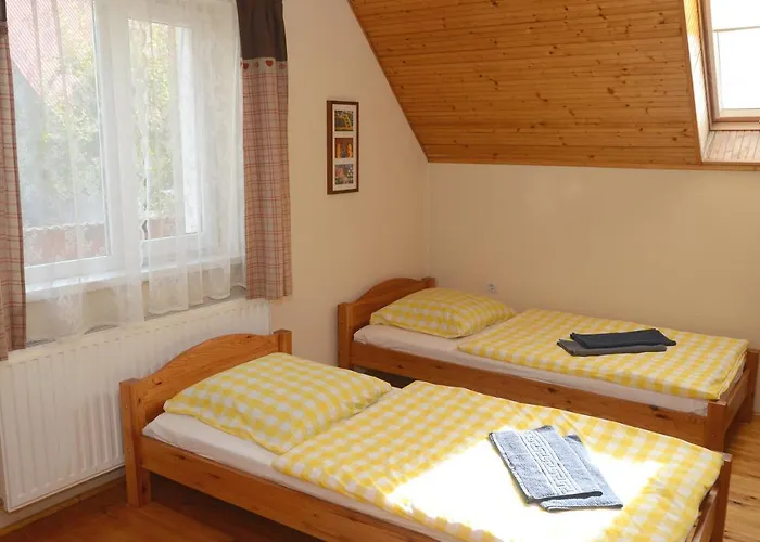 приватна гоф - гірський релакс Hof - Mountain Retreat & Near Dragobrat, Bukovel Jasina