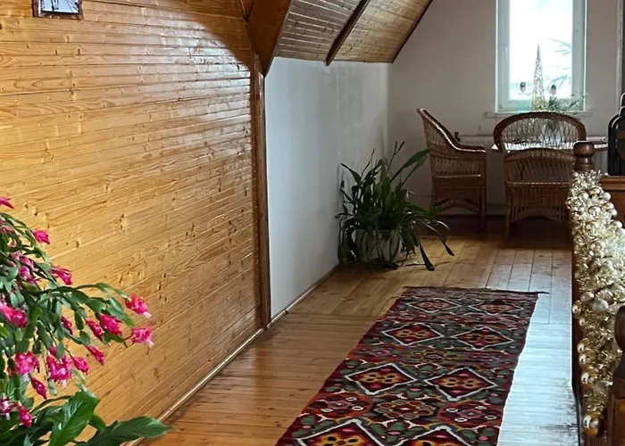 приватна гоф - гірський релакс Hof - Mountain Retreat & Near Dragobrat, Bukovel Zajazd