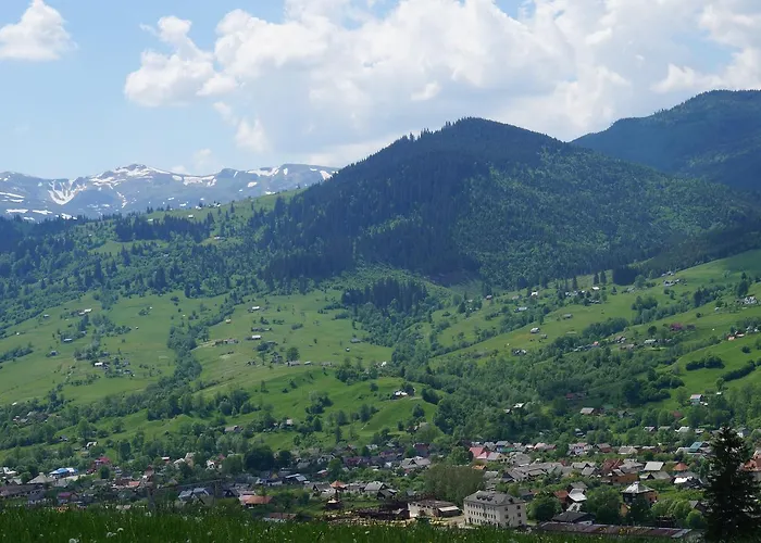 приватна гоф - гірський релакс Hof - Mountain Retreat & Near Dragobrat, Bukovel Jasina