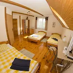 приватна гоф - гірський релакс Hof - Mountain Retreat & Near Dragobrat, Bukovel 宾馆
