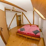 приватна гоф - гірський релакс Hof - Mountain Retreat & Near Dragobrat, Bukovel 亚西尼亚