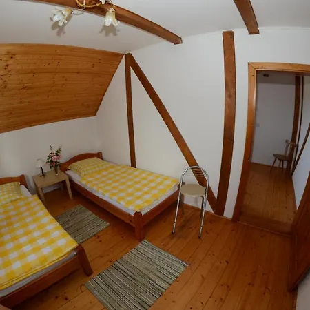 приватна гоф - гірський релакс Hof - Mountain Retreat & Near Dragobrat, Bukovel Han/Misafirhane