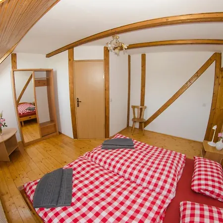 Han/Misafirhane приватна гоф - гірський релакс Hof - Mountain Retreat & Near Dragobrat, Bukovel *