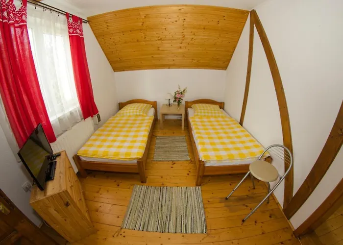 Inn приватна гоф - гірський релакс Hof - Mountain Retreat & Near Dragobrat, Bukovel