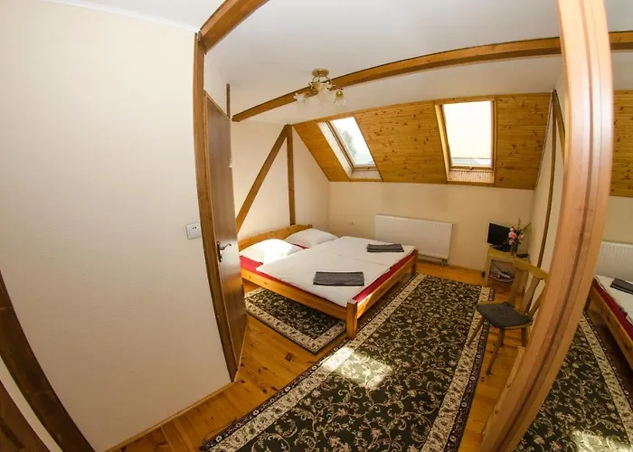 приватна гоф - гірський релакс Hof - Mountain Retreat & Near Dragobrat, Bukovel * Yasinya