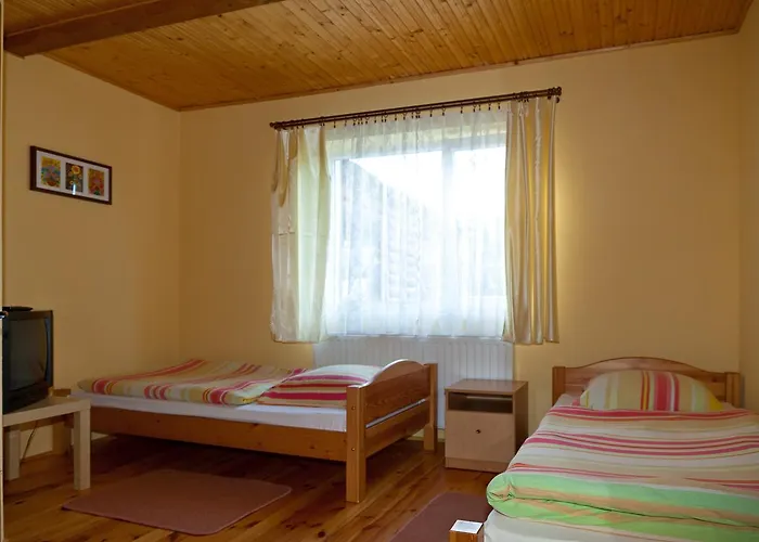 приватна гоф - гірський релакс Hof - Mountain Retreat & Near Dragobrat, Bukovel Yasinya